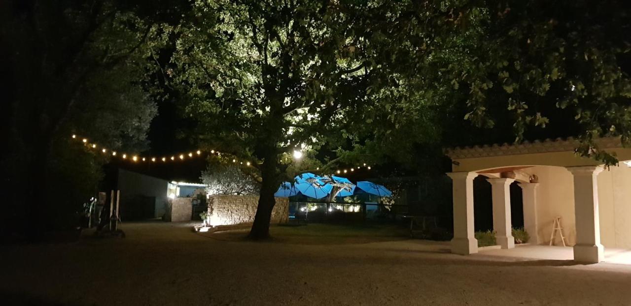 Les Gites De L'Arbousier Quissac  Kültér fotó