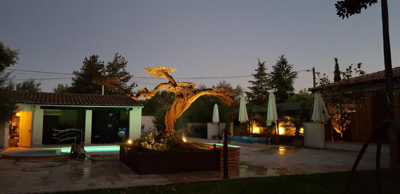 Les Gites De L'Arbousier Quissac  Kültér fotó