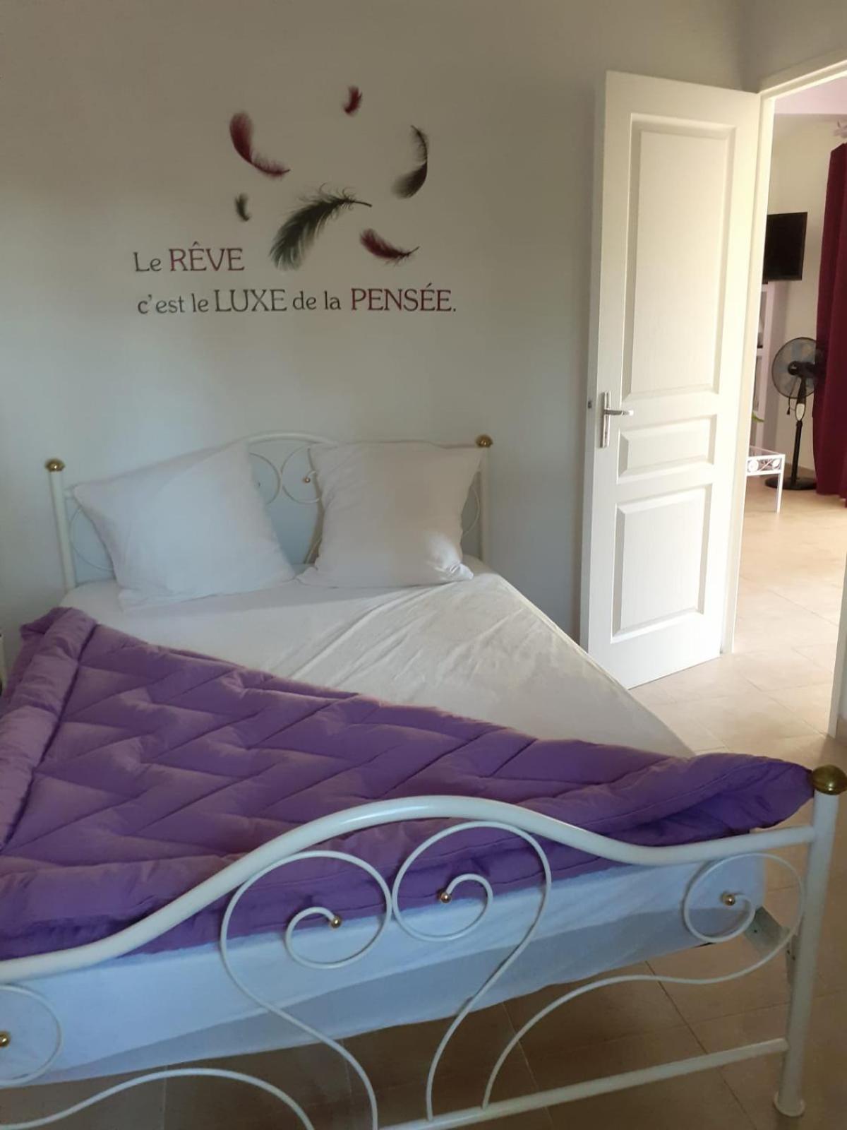 Les Gites De L'Arbousier Quissac  Kültér fotó